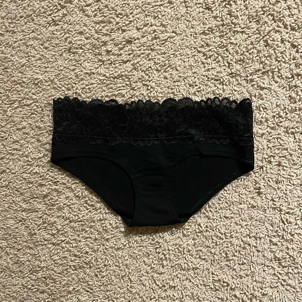 NWT PINK Victoria’s Secret Black Lace Extra Low Rise Hipster Panty - Picture 1 of 12